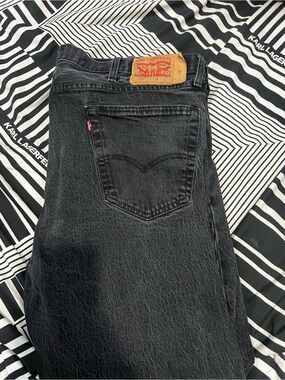 Levi's Men's Straight Black Jeans with Leather Patch